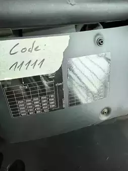 Elektro 4 Rad 2020  Still RX 60-45 / ZVG+SS / 5377 Std. (9)