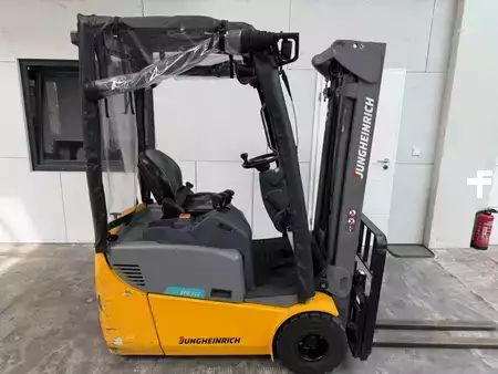 Chariots électriques à 3 roues 2022  Jungheinrich EFG 113 SP / 1487 Std. / Gewicht 2950 Kg (2)