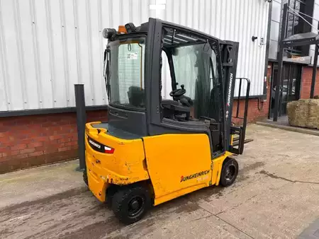 Eléctrica de 4 ruedas 2015  Jungheinrich EFG 320 / AKKU 2019 / 6034 Std. (4)