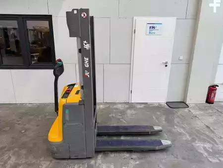 Stacker pedestre 2021  Jungheinrich EJC 112 Li Ion / 908 Std. (2)