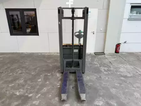 Stacker pedestre 2021  Jungheinrich EJC 112 Li Ion / 908 Std. (3)