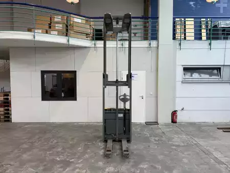 Stacker pedestre 2021  Jungheinrich EJC 112 Li Ion / 908 Std. (5)