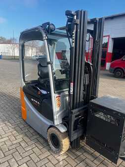 Chariots électriques à 3 roues 2018 Still RX 50-15 (3)