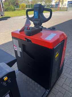 Vetotrukki 2024  Toyota TSE 300 (2)