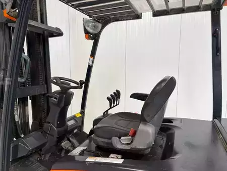 Elektro čtyřkolový VZV 2016  Doosan B35X-7 (3)