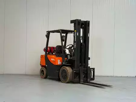 LPG VZV 2017  Doosan G30G PLUS (1)