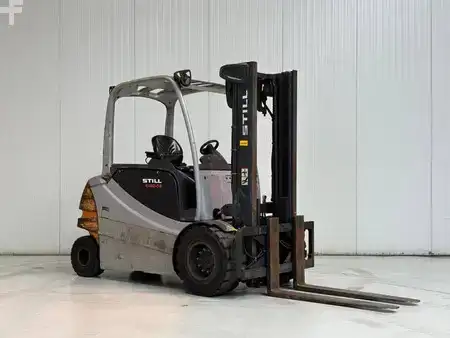 4-wiel elektrische heftrucks 2010  Still RX60-50 (1)