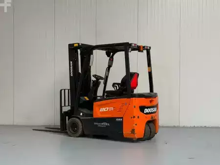 3-wiel elektrische heftrucks  Doosan B20T-7 PLUS (2)