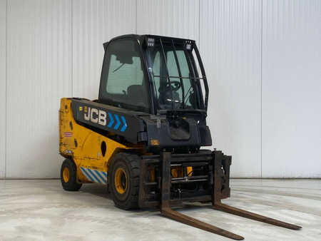 Eléctrico - 4 rodas 2019  JCB TLT30-19E (1)