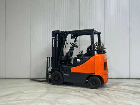 Gas truck 2012  Doosan G15S-5 (2)