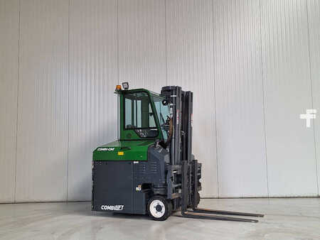 Chariot à mât rétractable 2023  Combilift CBE2500 (1)