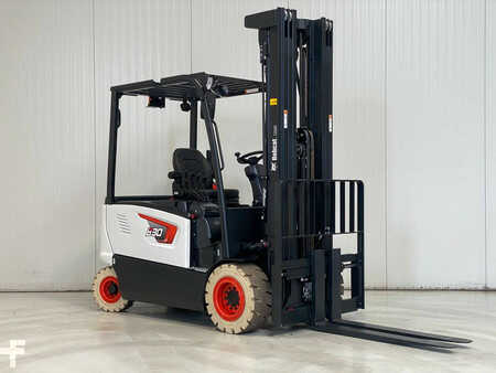 4-wiel elektrische heftrucks 2025  Bobcat B30X-7 PLUS (1)