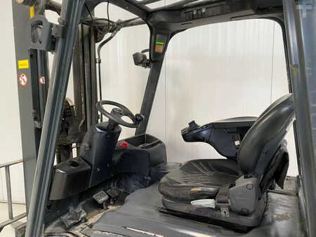 Elektro čtyřkolový VZV 2014  Linde E20PH-02 (3)