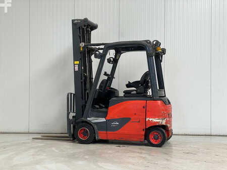 Elektro čtyřkolový VZV 2015  Linde E20PH-02 (2)