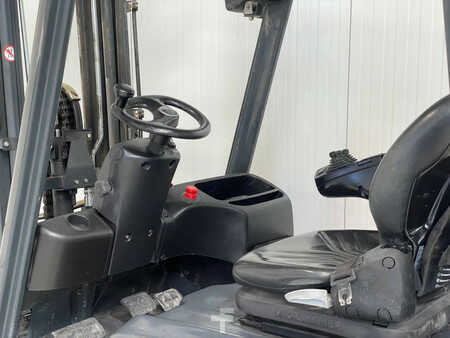 Elektro čtyřkolový VZV 2015  Linde E20PH-02 (3)