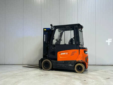 Elektro 4 Rad 2018  Doosan B25X-7 (2)