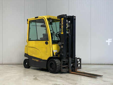 Carrelli elettrici 4 ruote 2015  Hyster J2.5XN (1)