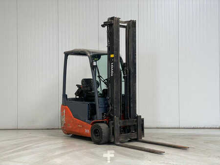 3-wiel elektrische heftrucks 2016  Toyota 8FBE20T (1)