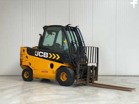 Diesel heftrucks 2022  JCB TLT30-19D-2WD (1)