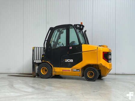 Diesel heftrucks 2022  JCB TLT30-19D-2WD (2)