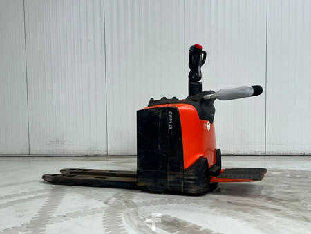 Elektrische palletwagens 2019  BT LPE250 (1)