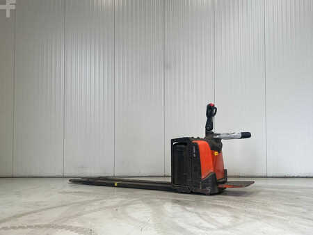 Transpalettes éléctriques 2018  BT LPE250 (1)