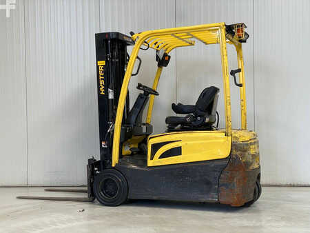 Chariots électriques à 3 roues 2018  Hyster J2.0XNT LWB (2)