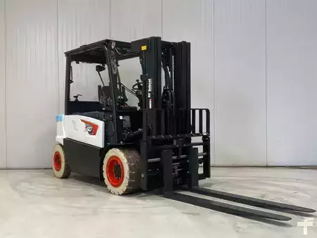 El Truck - 4-hjul 2026  Bobcat B50XC-7 (1)