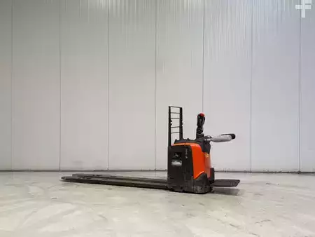 Lavansiirtovaunu 2020  BT LPE250 - LI-ION (1)
