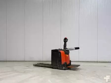 Lavansiirtovaunu 2020  BT LPE250 (1)