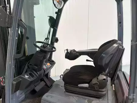 3-wiel elektrische heftrucks  Toyota 8FBEK18T (3)