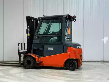 Elektrisk- 4 hjul 2018  Toyota 8FBMT35 (2)