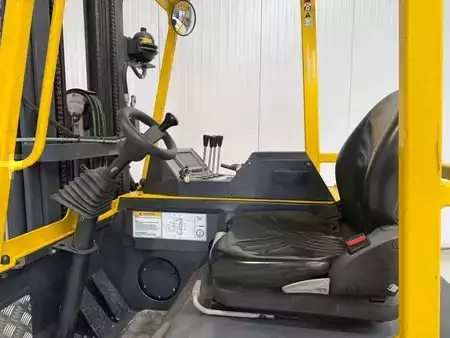 Fireveistruck  Combilift CBE3000 (3)