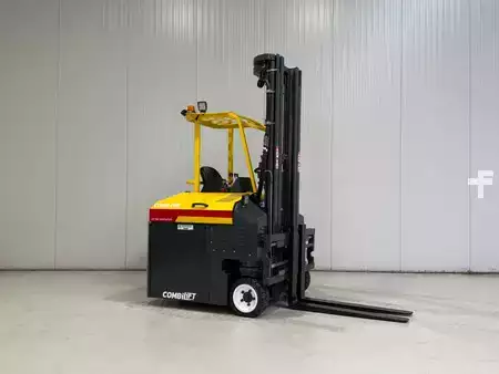 Fireveistruck  Combilift CBE3000 (1)