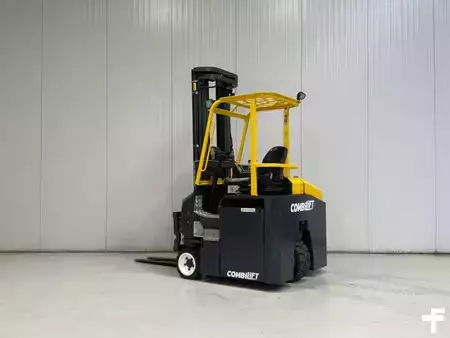 Fireveistruck  Combilift CBE3000 (2)