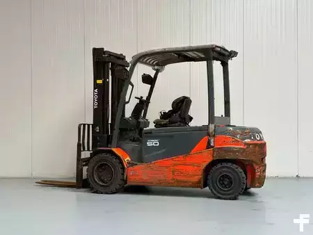 Sähkö - 4 pyör 2021  Toyota 8FBMT50 (2)
