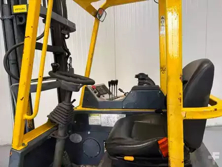 Vierwegestapler 2011  Combilift CB3000 LPG (3)