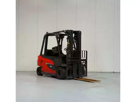 Elektro 4 Rad 2022  Linde E35L (1)