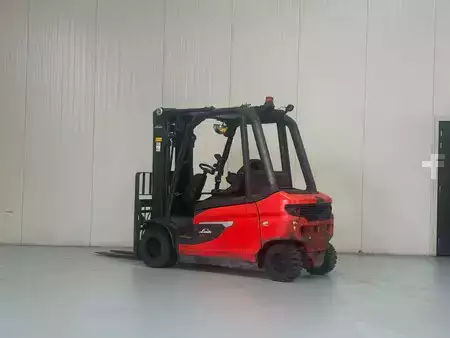 Elektro 4 Rad 2022  Linde E35L (2)