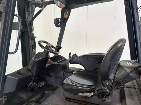 Elektro 4 Rad 2014  Linde E30-01 (3)