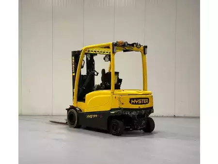 Sähkö - 4 pyör 2017  Hyster J2.5XN (2)
