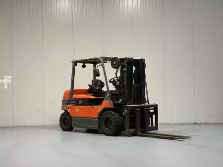 4-wiel elektrische heftrucks 2011  Toyota 7FBMF50 (1)