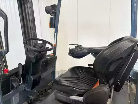 3-wiel elektrische heftrucks 2021  Toyota 7FBEST15 (3)
