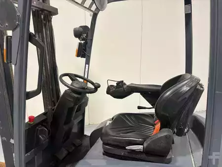 3-wiel elektrische heftrucks 2021  Toyota 7FBEST15 (3)