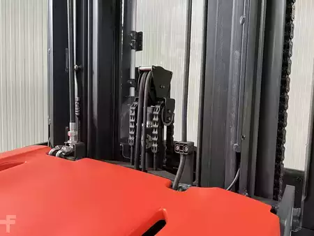 Préparateurs de commande verticaux 2018  Linde V  ( 5213 ) Triplex FFL (14)