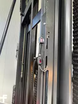 Préparateurs de commande verticaux 2015  Linde V ( 5213 ) -  Wire Guidance !! PSA !! Triplex FFL !! (11)