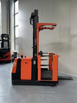 Vertical order pickers 2013  BT OME 100 M (6) 