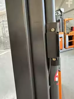 Stacker pedestre 2017  Still EXG 16 - Tilting Forks * DEMO (12)
