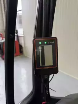 Carretilla retráctil 2017  Linde R 14 HD 01 ( 1120 ) * Triplex FFL !! Camera !! (15)