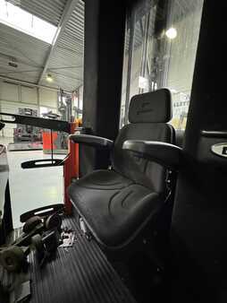 Articulated Trucks / VNA 2014  Magaziner EK 1300 (7)
